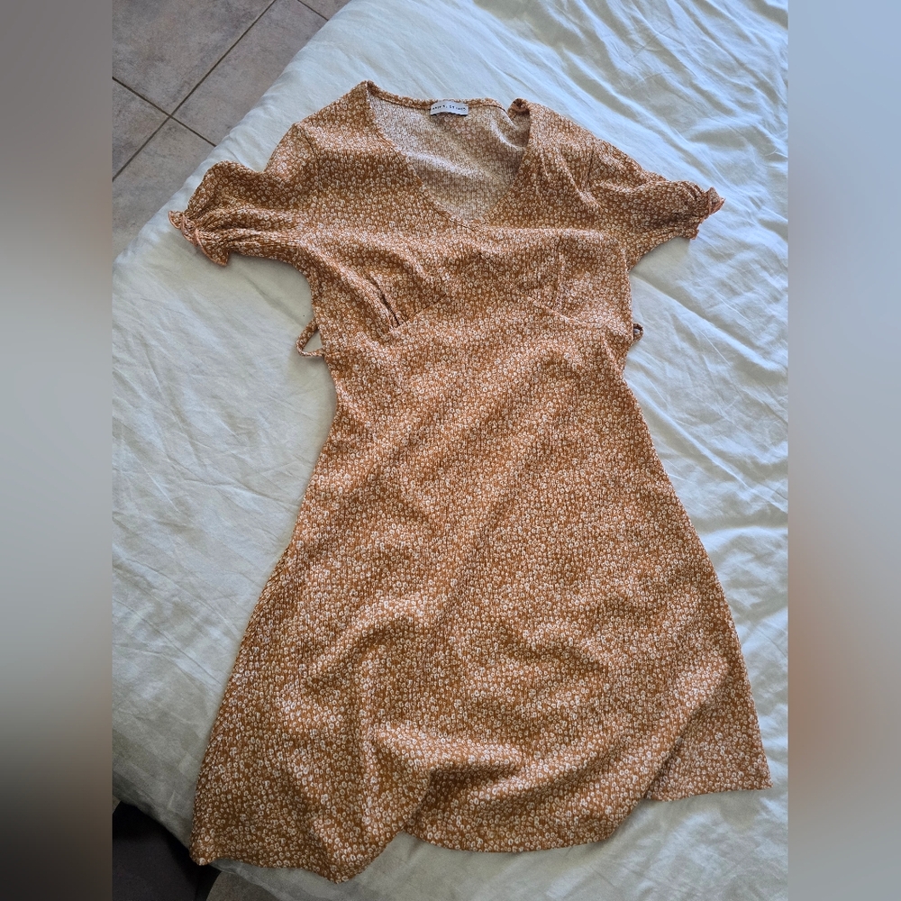 Floral Tan Short Sleeve Dress